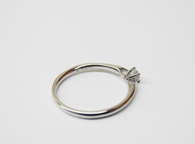 ブライダルリング　エンゲージ　婚約指輪　結婚指輪　ダイヤ　ソリティア　4本爪