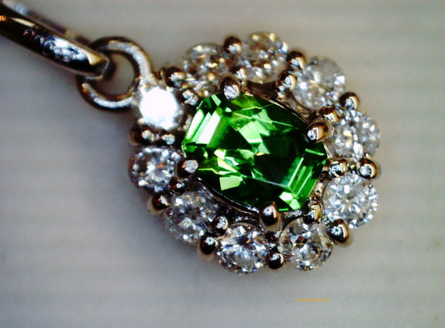 グリーンガーネット 取り巻き ネックレス ツァボライト プチネック 福岡