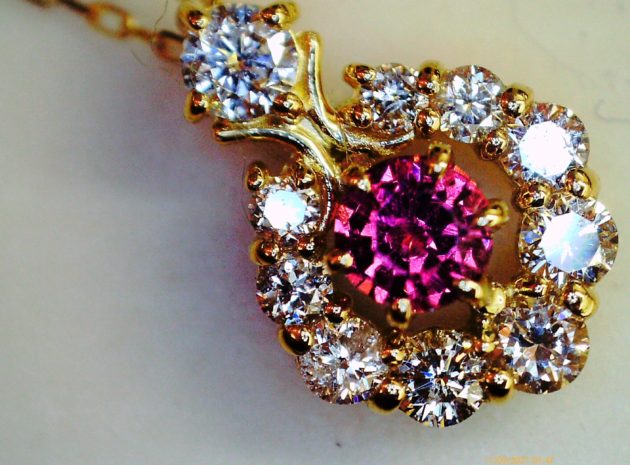 スピネル ネックレス ゴールド プチネック レッドスピネル 取り巻き 福岡 福岡市