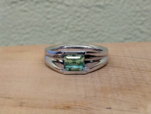 ミントガーネット　１CT　１カラット　ミント　ガーネット　福岡　指輪　リング　プラチナ　メンズ　マニッシュ