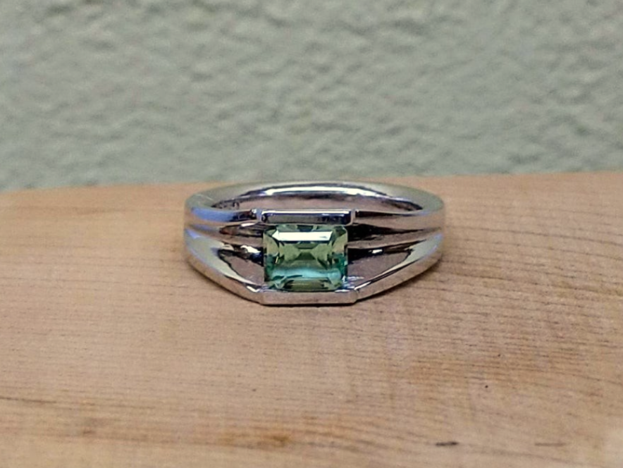 ミントガーネット　１CT　１カラット　ミント　ガーネット　福岡　指輪　リング　プラチナ　メンズ　マニッシュ