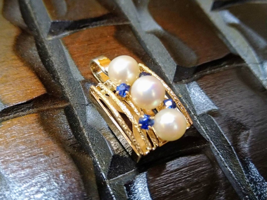 真珠　アコヤ真珠　あこや　ゴールド　サファイア　ペンダントチャーム　ペンダントトップ　福岡　福岡市